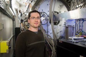 Researchers use neutrons to gain insight into battery inefficiency