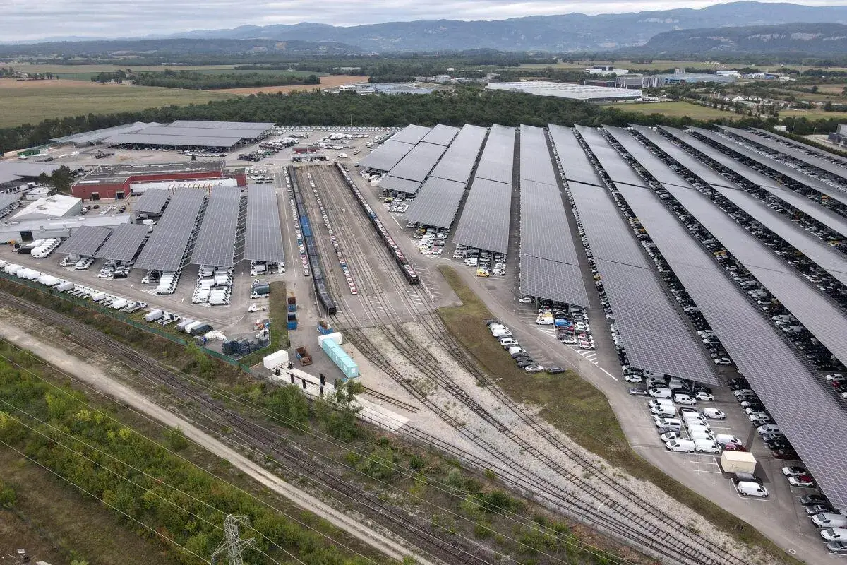 CEVA Logistics, TotalEnergies Inaugurate Solar Panel Installation in France